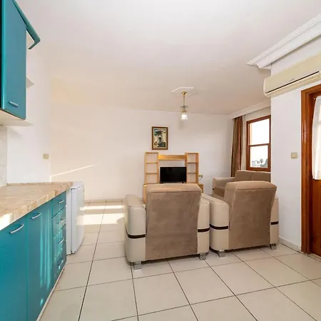 Cozy Apartment Near Sea In Antalya